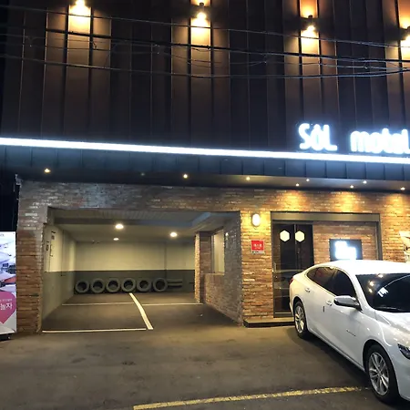 Sol Hotel