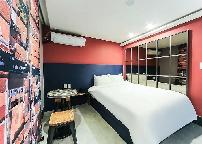 Hotel Sol 2*
